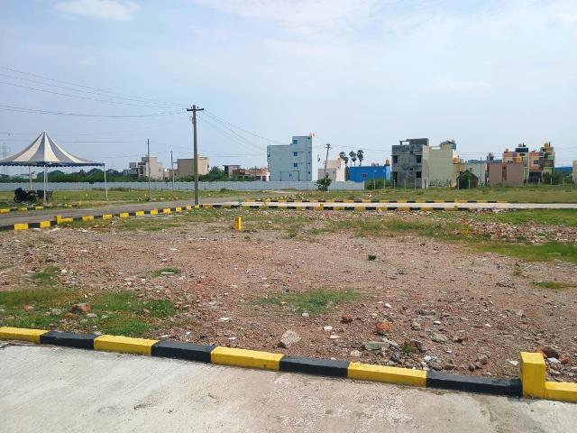 Residential Plot in Madhavaram for resale Chennai. The reference number is 16375500