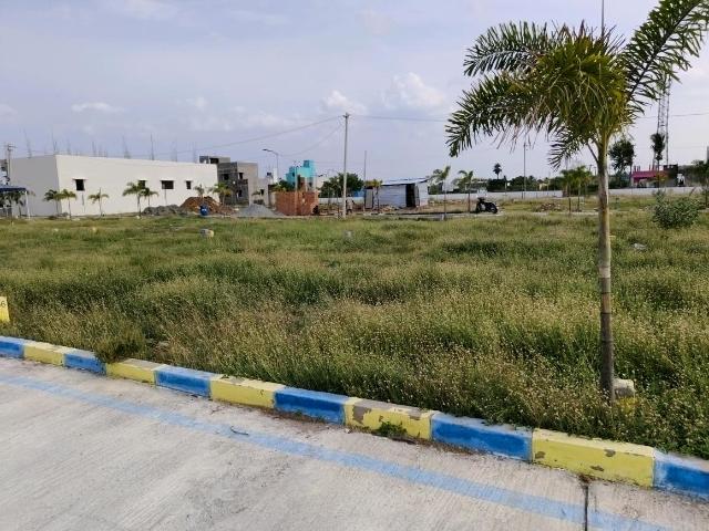 Residential Plot in Madhavaram for resale Chennai. The reference number is 16375546