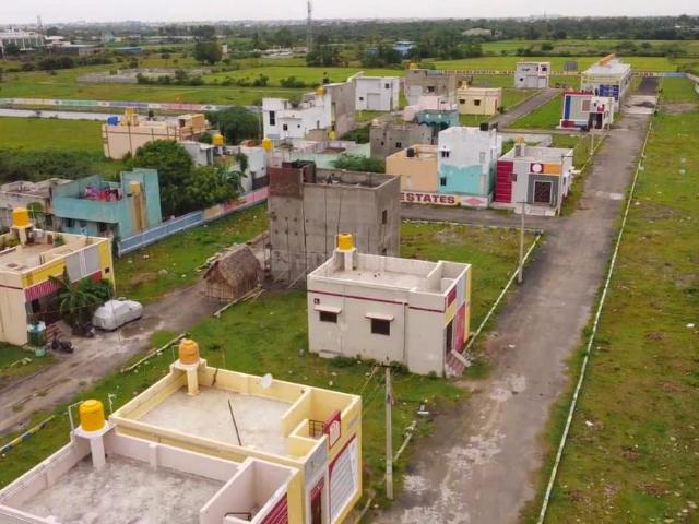 Residential Plot in Madhavaram for resale Chennai. The reference number is 18733361