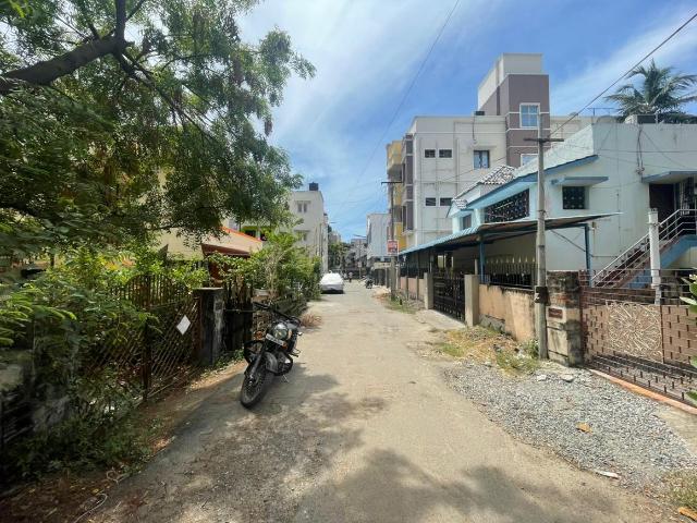 Residential Plot in Madhavaram for resale Chennai. The reference number is 20418359