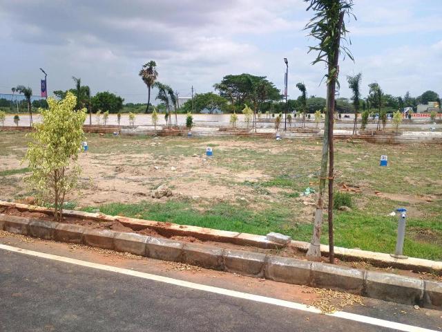 Residential Plot in Madhavaram for resale Chennai. The reference number is 20905076