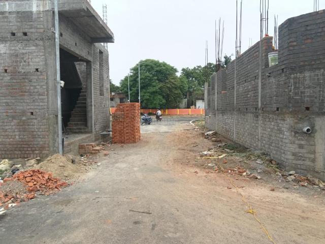 Residential Plot in Madhavaram for resale Chennai. The reference number is 20924220