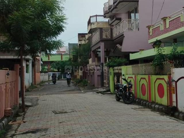 Residential Plot in Mahmoorganj for resale Varanasi. The reference number is 20642586