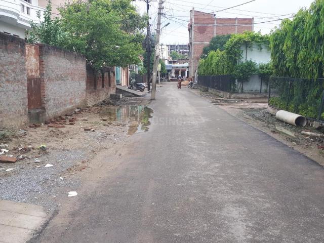 Residential Plot in Mahmoorganj for resale Varanasi. The reference number is 9108679