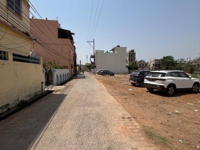 Residential Plot in Mahaveer Nagar for resale Raipur. The reference number is 20137299