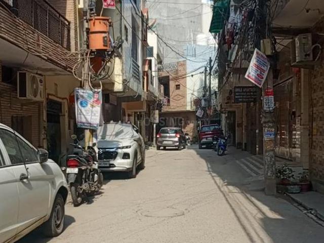 Residential Plot in Mahavir Enclave for resale New Delhi. The reference number is 20150137