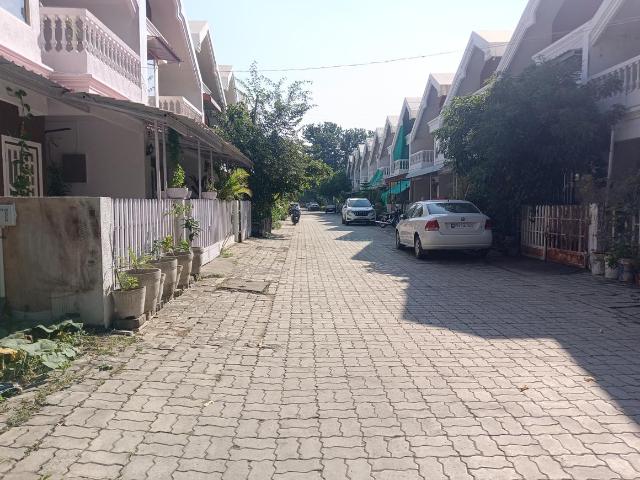 Residential Plot in Mahawadiya for resale Bhopal. The reference number is 21363316