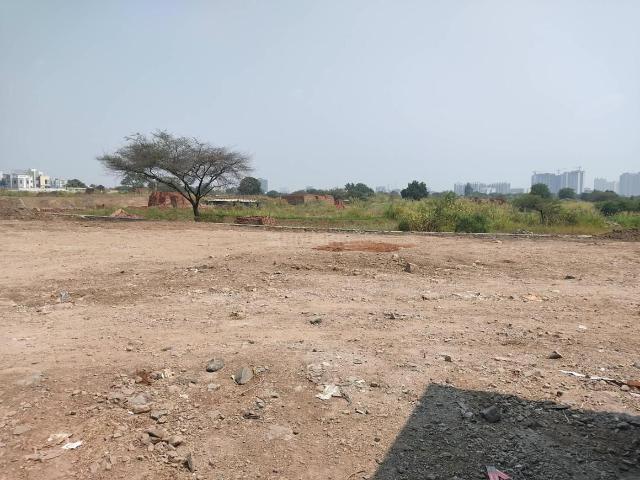 Residential Plot in Mahalunge for resale Pune. The reference number is 21304925