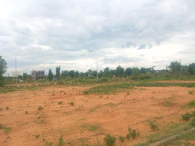 Residential Plot in Maheshwaram for resale Hyderabad. The reference number is 20578908