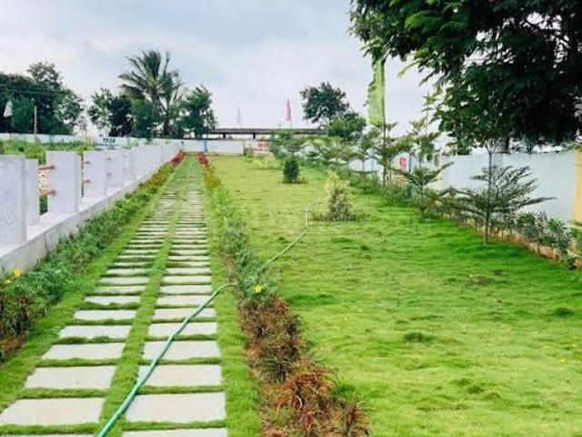 Residential Plot in Maheshwaram for resale Hyderabad. The reference number is 20832984