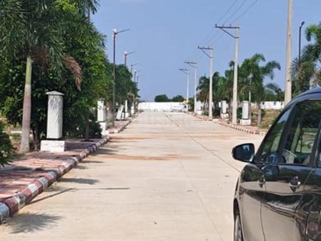 Residential Plot in Maheshwaram for resale Hyderabad. The reference number is 20927262