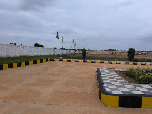 Residential Plot in Maheshwaram for resale Hyderabad. The reference number is 21014881