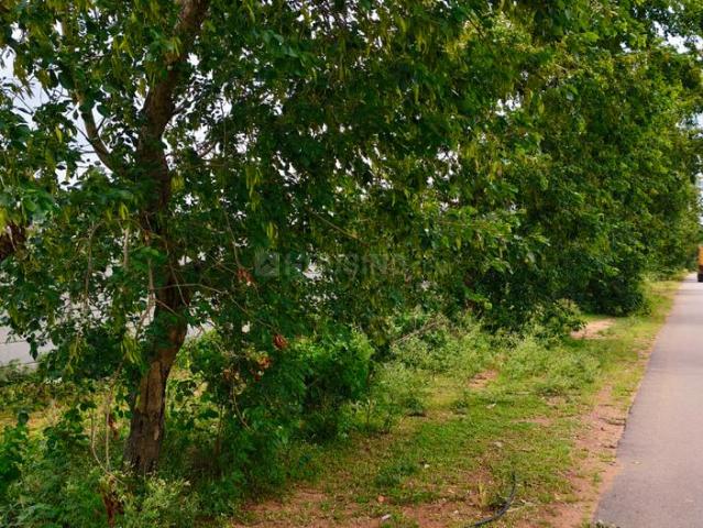 Residential Plot in Maheshwaram for resale Hyderabad. The reference number is 21040642