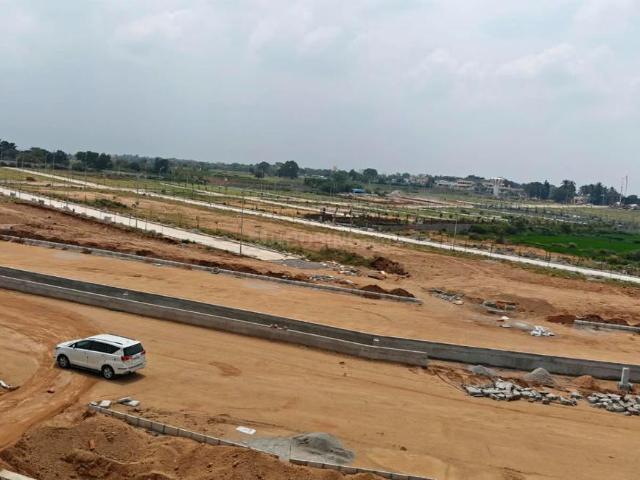 Residential Plot in Maheshwaram for resale Hyderabad. The reference number is 21333501