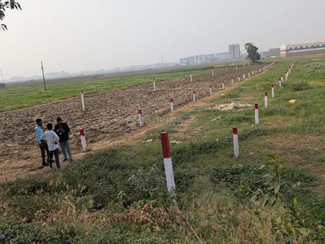 Residential Plot in Mahuli for resale Patna. The reference number is 20370744