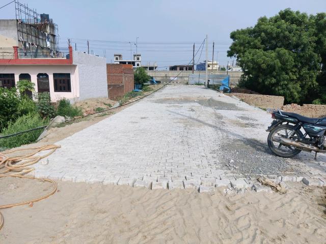 Residential Plot in Pandav Nagar for resale Ghaziabad. The reference number is 20710034