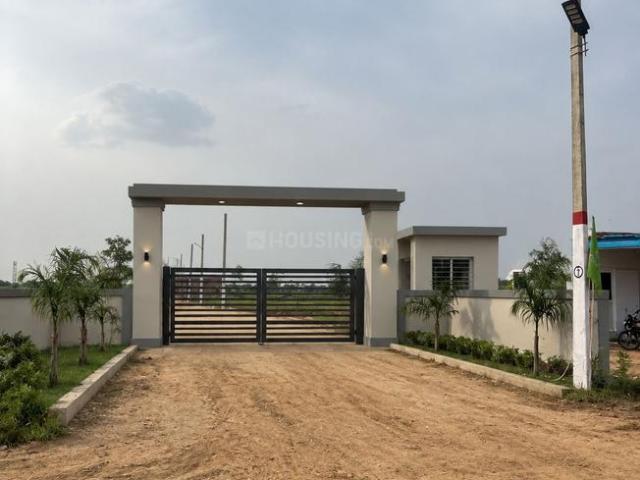 Residential Plot in Maincha for resale Greater Noida. The reference number is 21090316