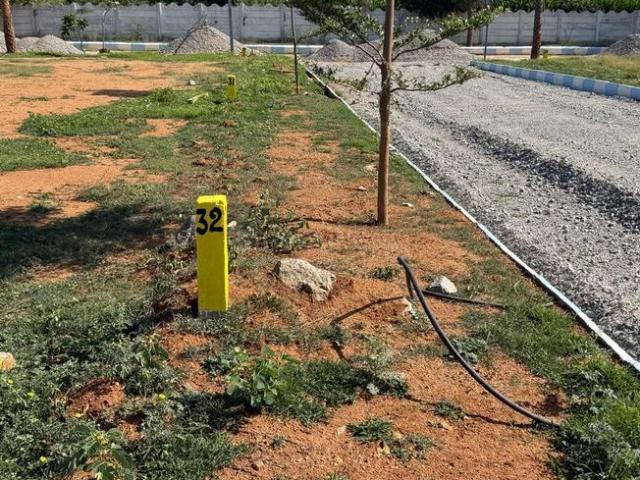 Residential Plot in Maisigandi for resale Hyderabad. The reference number is 21056105