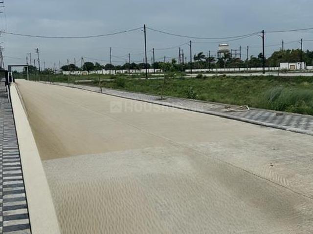 Residential Plot in Malharganj for resale Indore. The reference number is 18300395