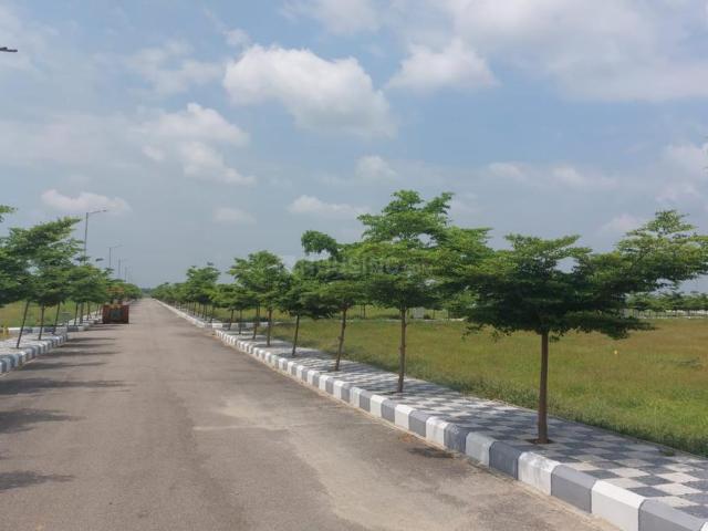 Residential Plot in Mallampet for resale Sangareddy. The reference number is 15331676