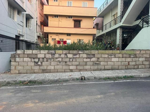 Residential Plot in Mallathahalli for resale Bengaluru. The reference number is 20005040