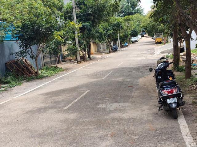 Residential Plot in Mallathahalli for resale Bengaluru. The reference number is 21020674
