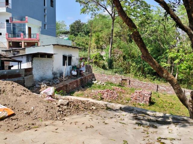 Residential Plot in Malsi for resale Dehradun. The reference number is 20102006