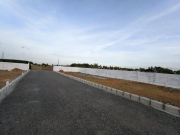 Residential Plot in Mambakkam for resale Chennai. The reference number is 20530847