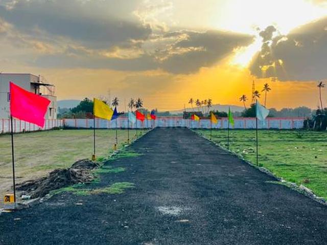 Residential Plot in Mambakkam for resale Chennai. The reference number is 20862453
