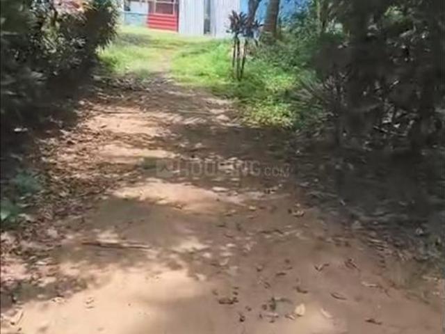 Residential Plot in Mannuthy for resale Thrissur. The reference number is 18744113
