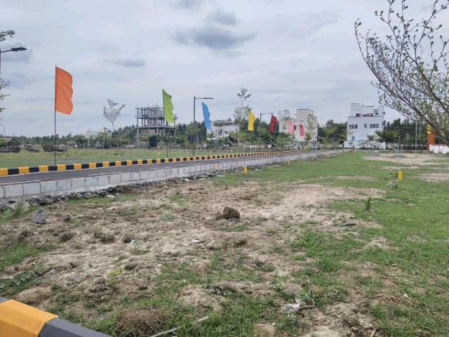 Residential Plot in Mannivakkam Extension for resale Chennai. The reference number is 20381880