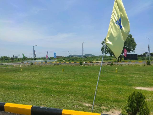 Residential Plot in Mannivakkam for resale Chennai. The reference number is 15109118