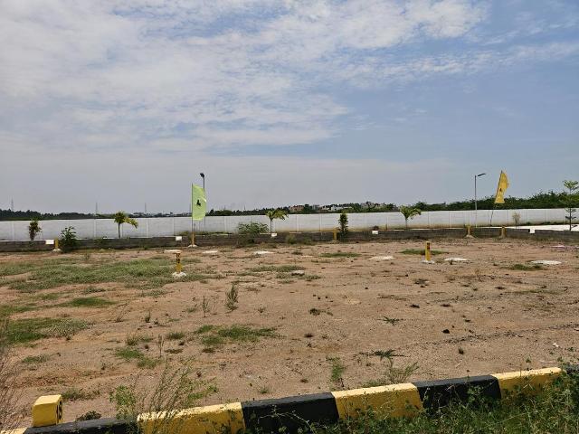 Residential Plot in Mannivakkam for resale Chennai. The reference number is 18923267