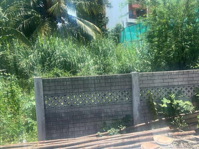 Residential Plot in Manapakkam for resale Chennai. The reference number is 21022207
