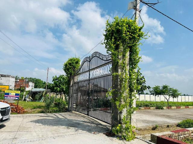 Residential Plot in Mandhana for resale Kanpur. The reference number is 20606876