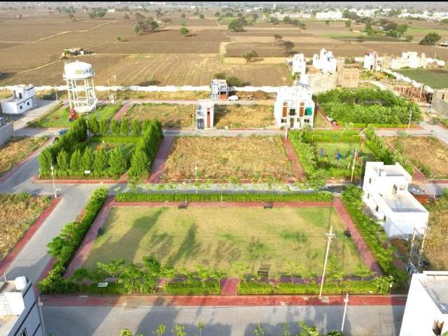 Residential Plot in Manglia for resale Indore. The reference number is 21383173