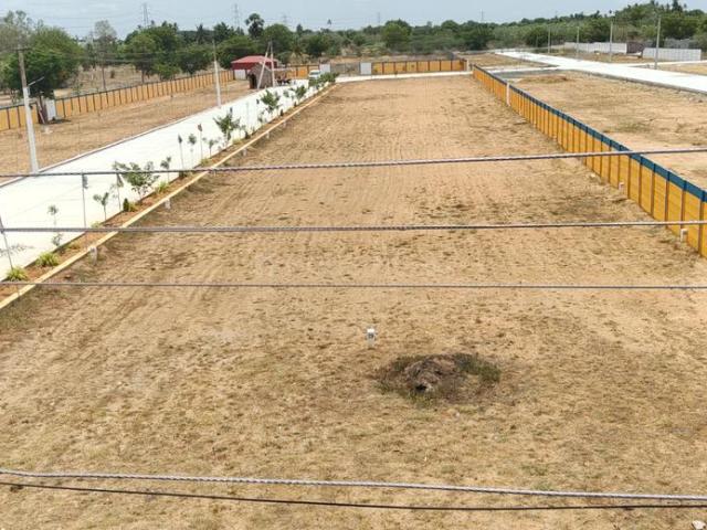 Residential Plot in Manikandam for resale Tiruchirappalli. The reference number is 20990613