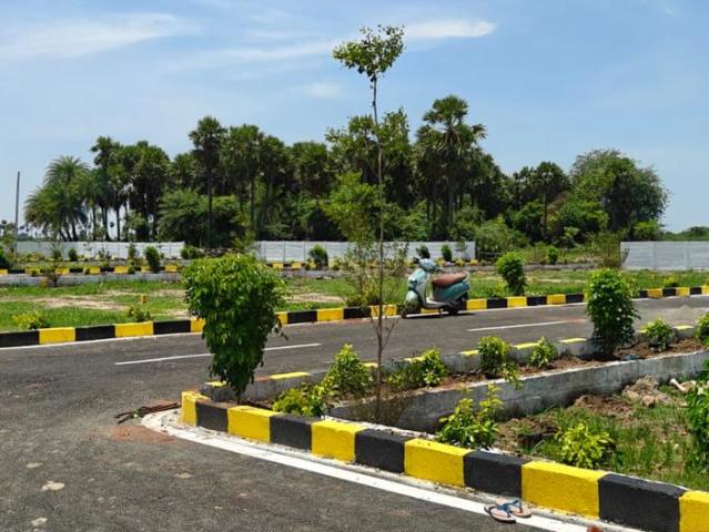Residential Plot in Manimangalam for resale Chennai. The reference number is 21116176
