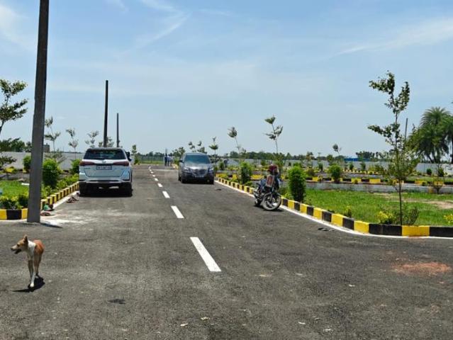 Residential Plot in Manimangalam for resale Chennai. The reference number is 21116194