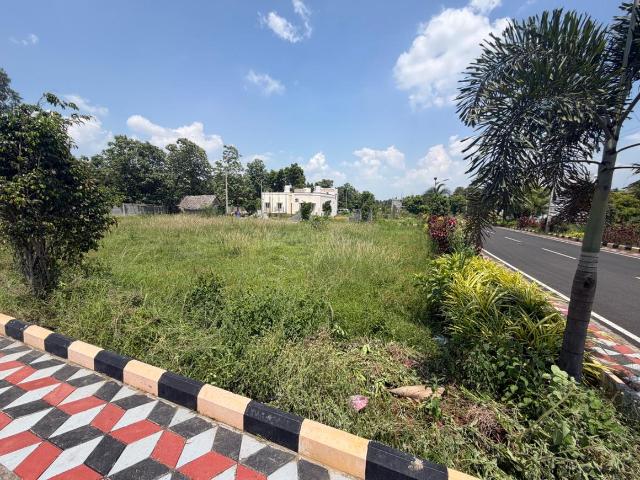 Residential Plot in Manimangalam for resale Chennai. The reference number is 21205367