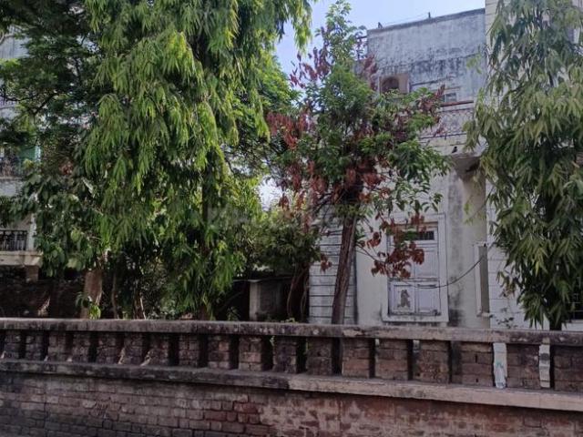 Residential Plot in Maninagar for resale Ahmedabad. The reference number is 20944057