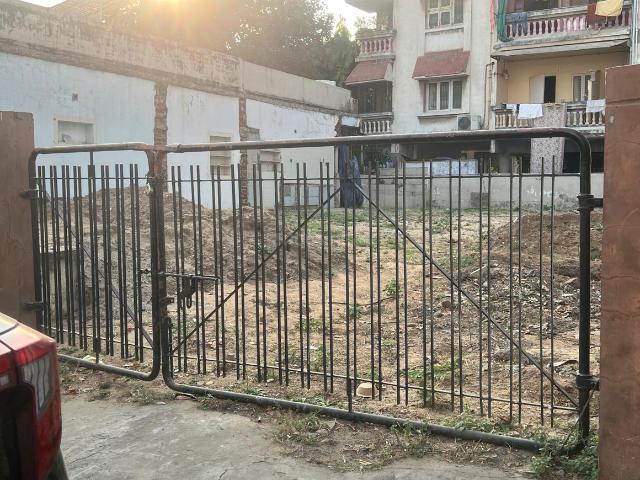 Residential Plot in Maninagar for resale Ahmedabad. The reference number is 16077528