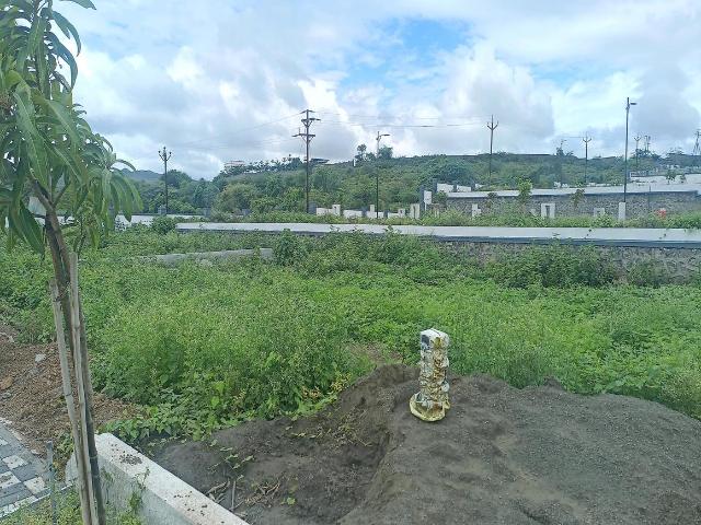 Residential Plot in Manjari Budruk for resale Pune. The reference number is 20834367