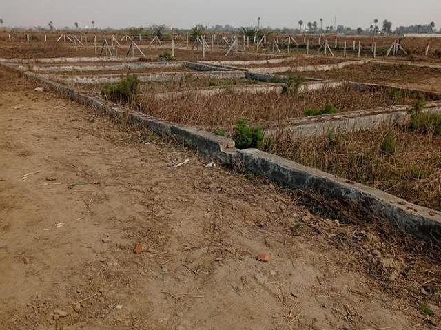 Residential Plot in Mankrola for resale New Delhi. The reference number is 20508551