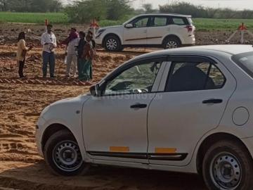 Residential Plot in Mankrola for resale New Delhi. The reference number is 20509469