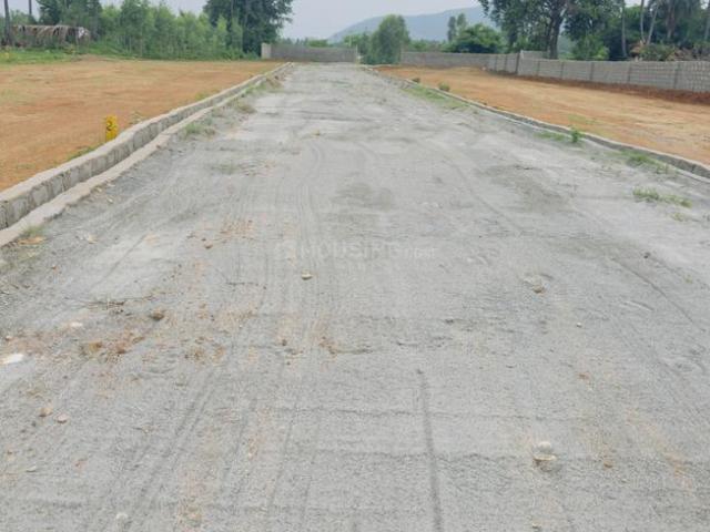 Residential Plot in Mantripalem for resale Visakhapatnam. The reference number is 21081849