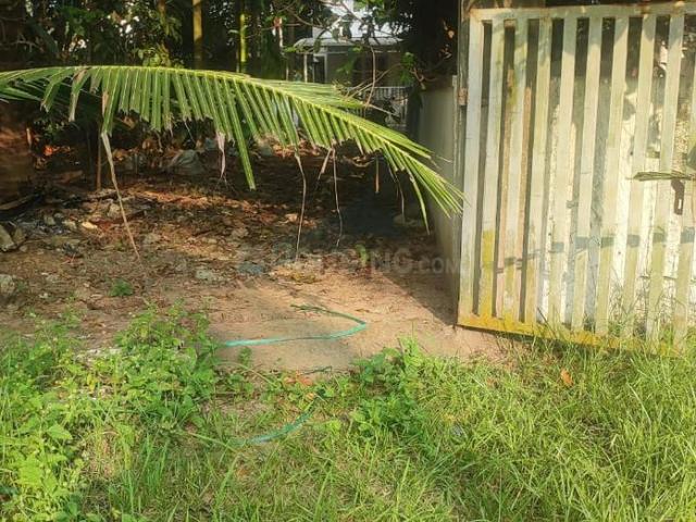 Residential Plot in Maradu for resale Kochi. The reference number is 16270173