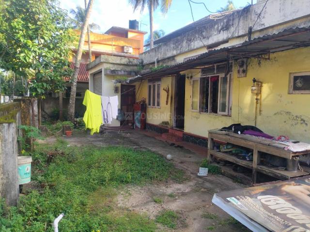Residential Plot in Maradu for resale Kochi. The reference number is 20550722