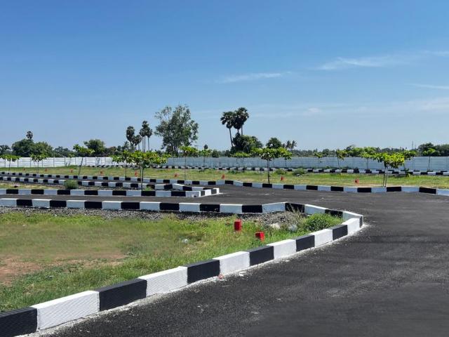 Residential Plot in Maraimalai Nagar for resale Chennai. The reference number is 20891246