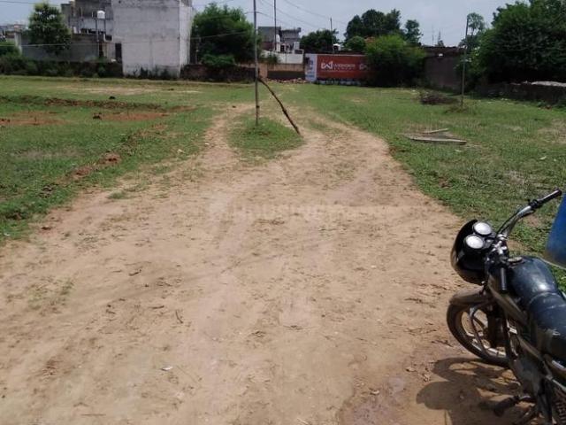 Residential Plot in Maruti Kunj for resale Gurgaon. The reference number is 12857080